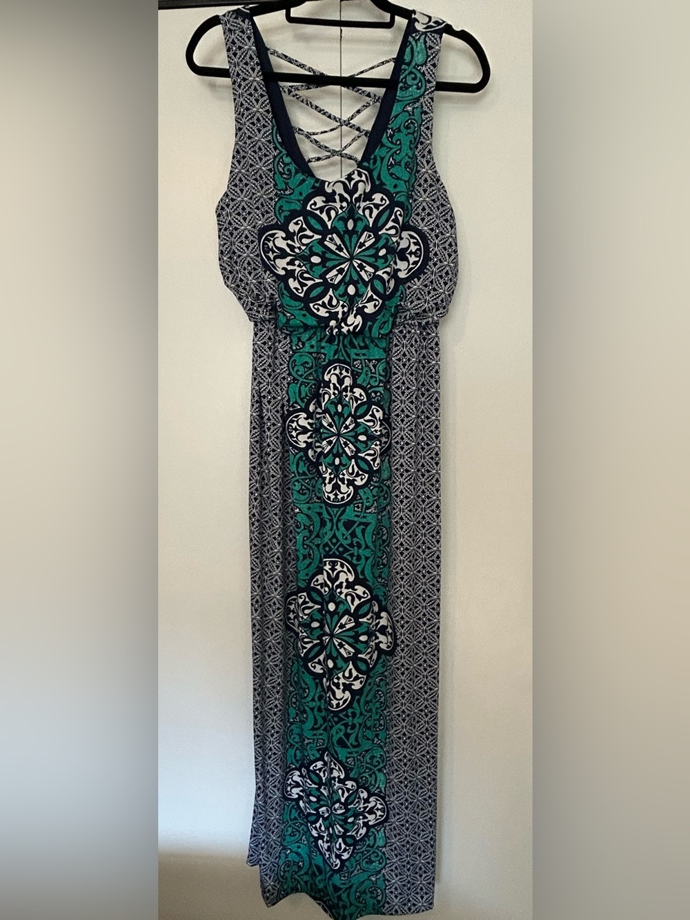 Maurices Maxi Dress Size Medium Green Black Geometric Elastic Waist Sleeveless